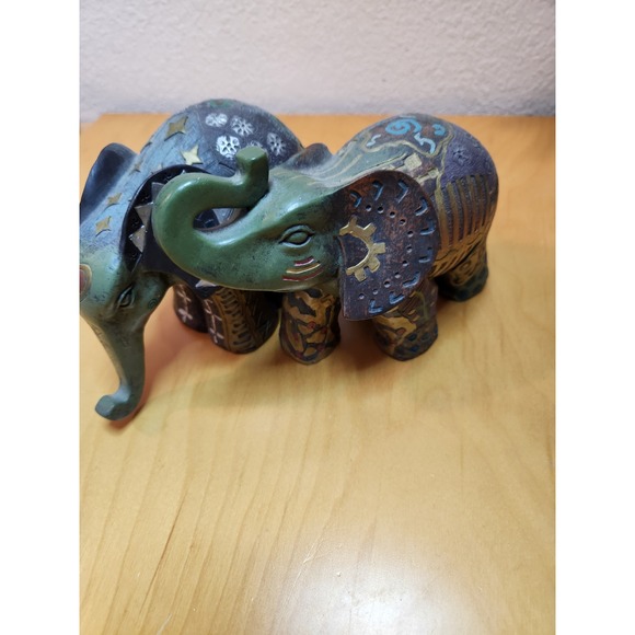 Hand Painted Elephant Figurines Set of 2 Tribal Folk Art Decor Made in China - Picture 3 of 8